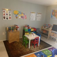 Smiley Kidz Daycare LLC, Centreville