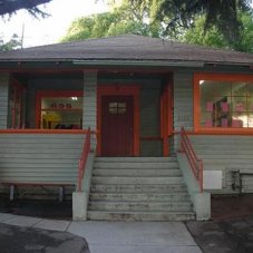 Baxter Montessori School, Los Angeles