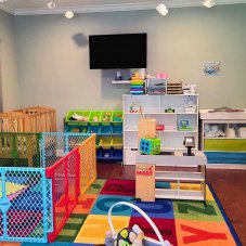 Woodley Cozy Corner, Falls Church