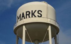 Marks, MS