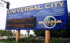 Universal City, CA