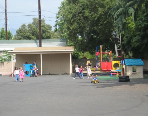 Hillcrest Montessori School, Pasadena