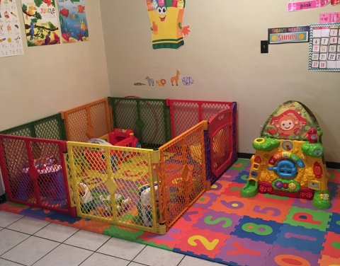 Ally's Family Daycare, Los Angeles