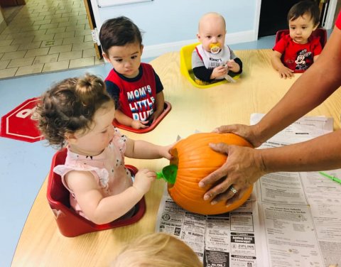 Giggles and Smiles Learning Center, Floresville