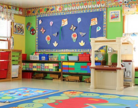 White Oak School & Day Care Center, Arlington Heights