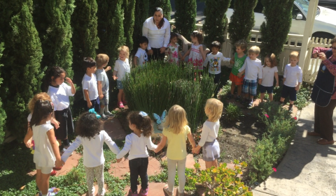 Luna's Montessori Bilingual School, Alameda