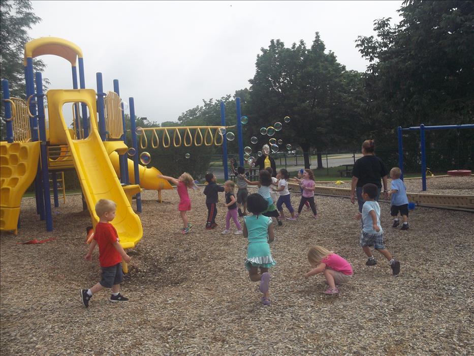 Stratford KinderCare - Bloomingdale, IL - CareLuLu