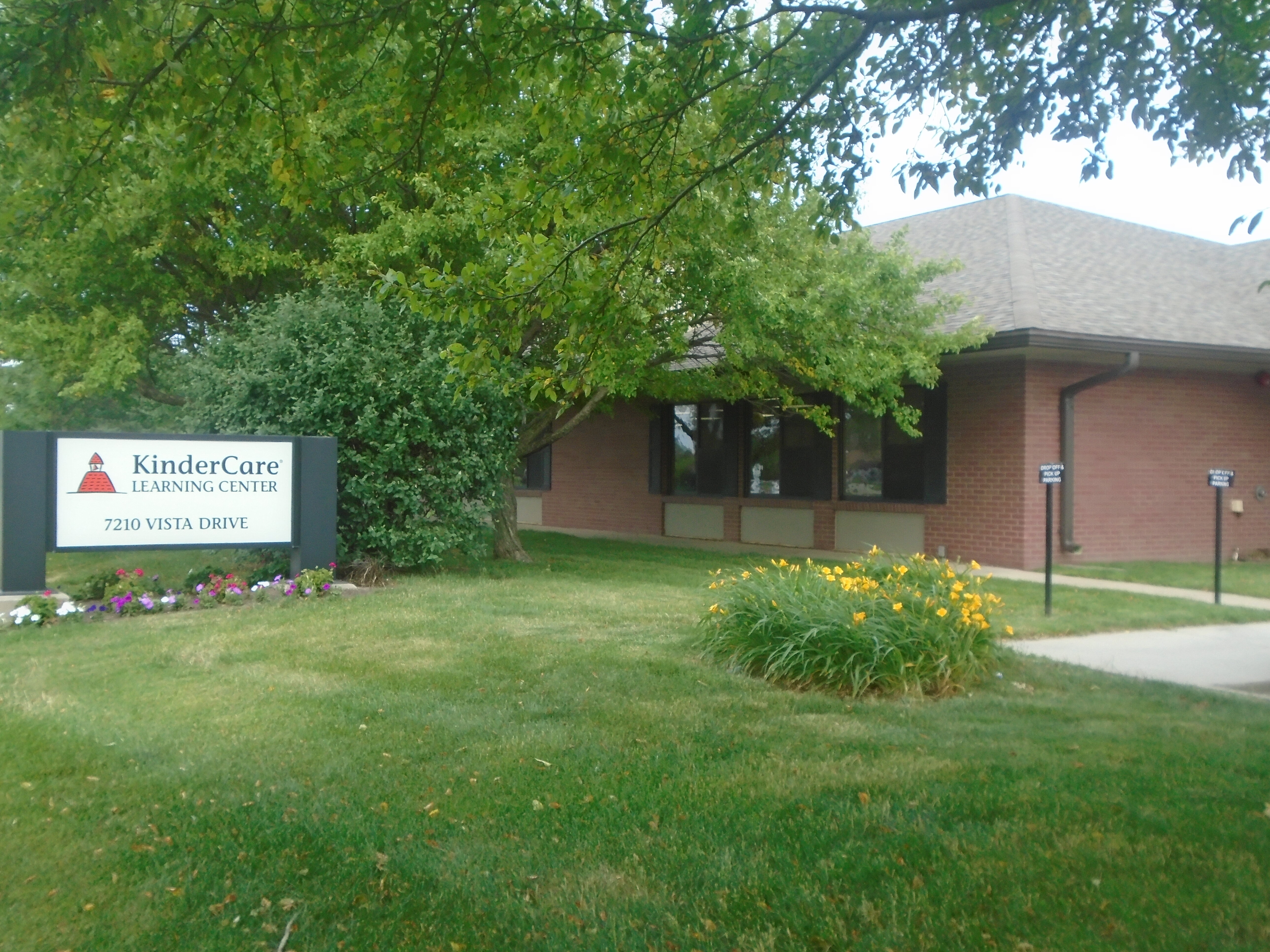 Country Club KinderCare