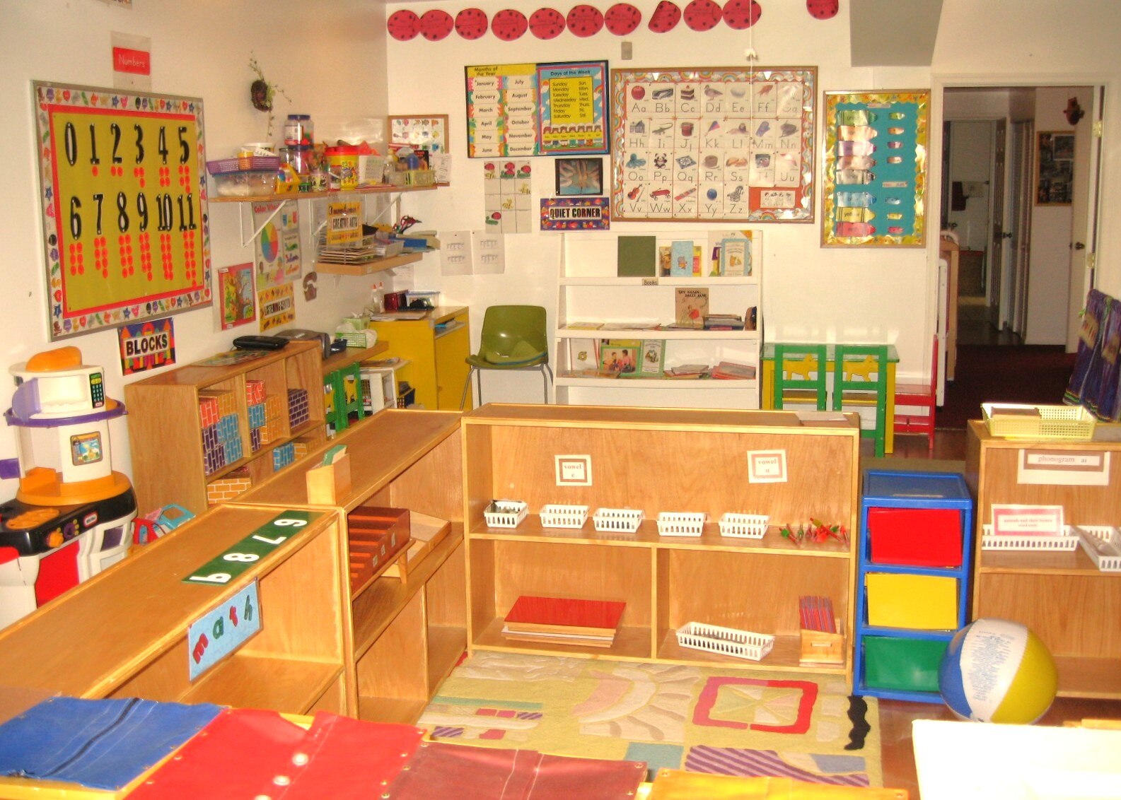 Kidsdom Daycare & Montessori, Vienna