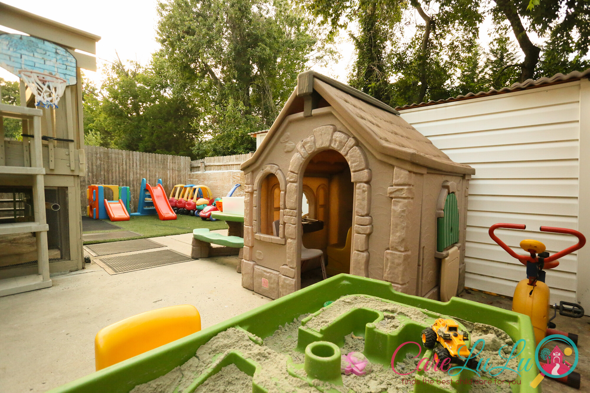Town Center Educational Kids Playhouse, Springfield